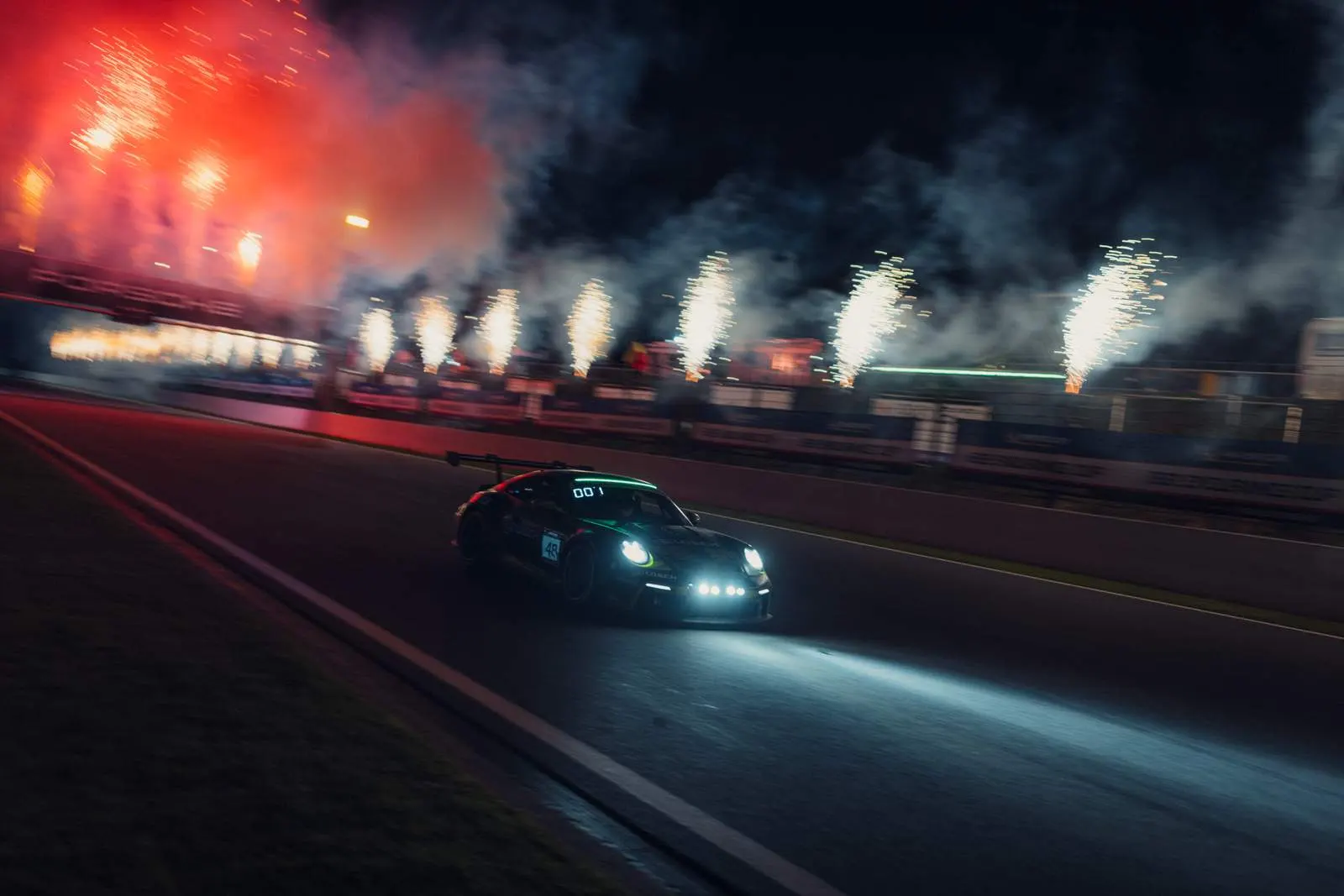 Einzelbild ohne Beschreibung in einer Bildergalerie