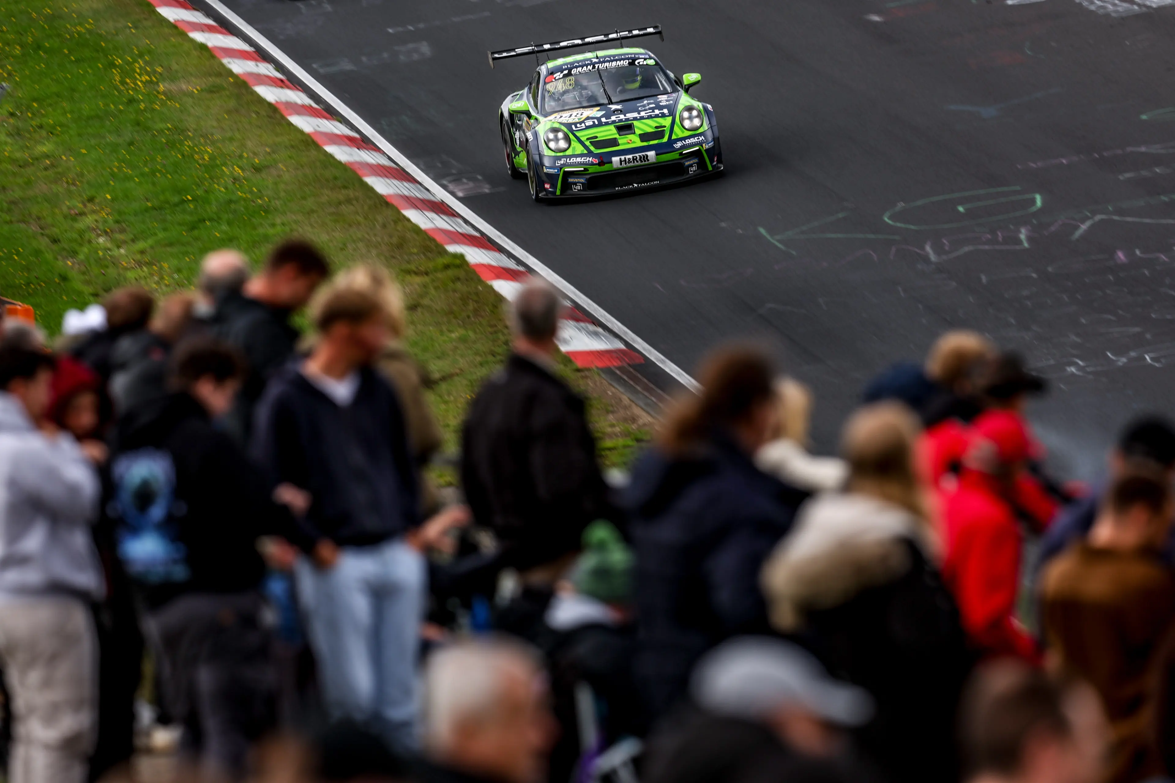 Einzelbild ohne Beschreibung in einer Bildergalerie